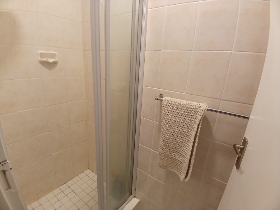 To Let 2 Bedroom Property for Rent in Summerstrand Eastern Cape